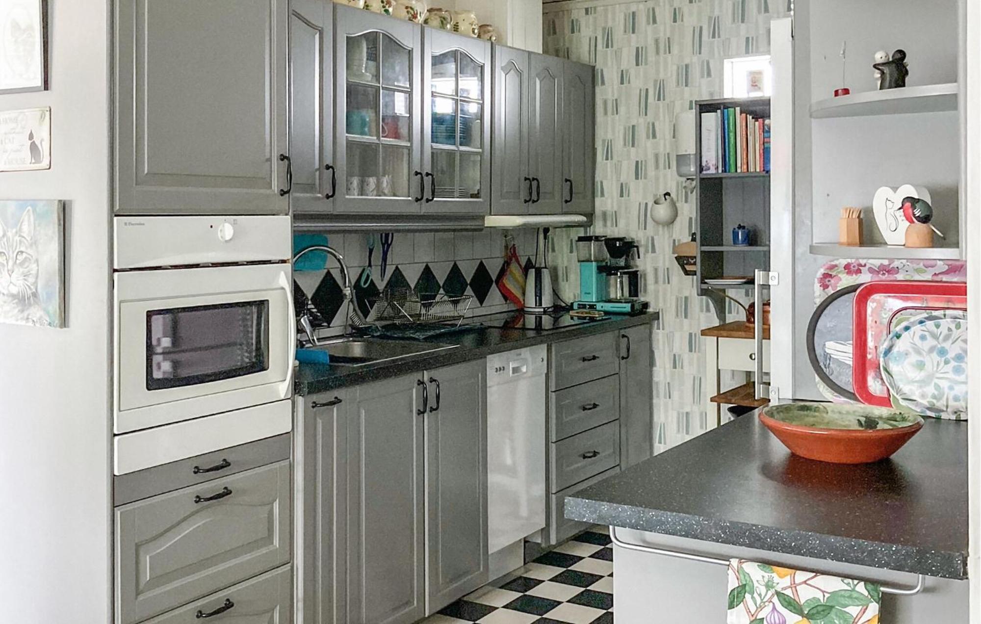 Cozy Home In Borgholm With Wifi Екстериор снимка