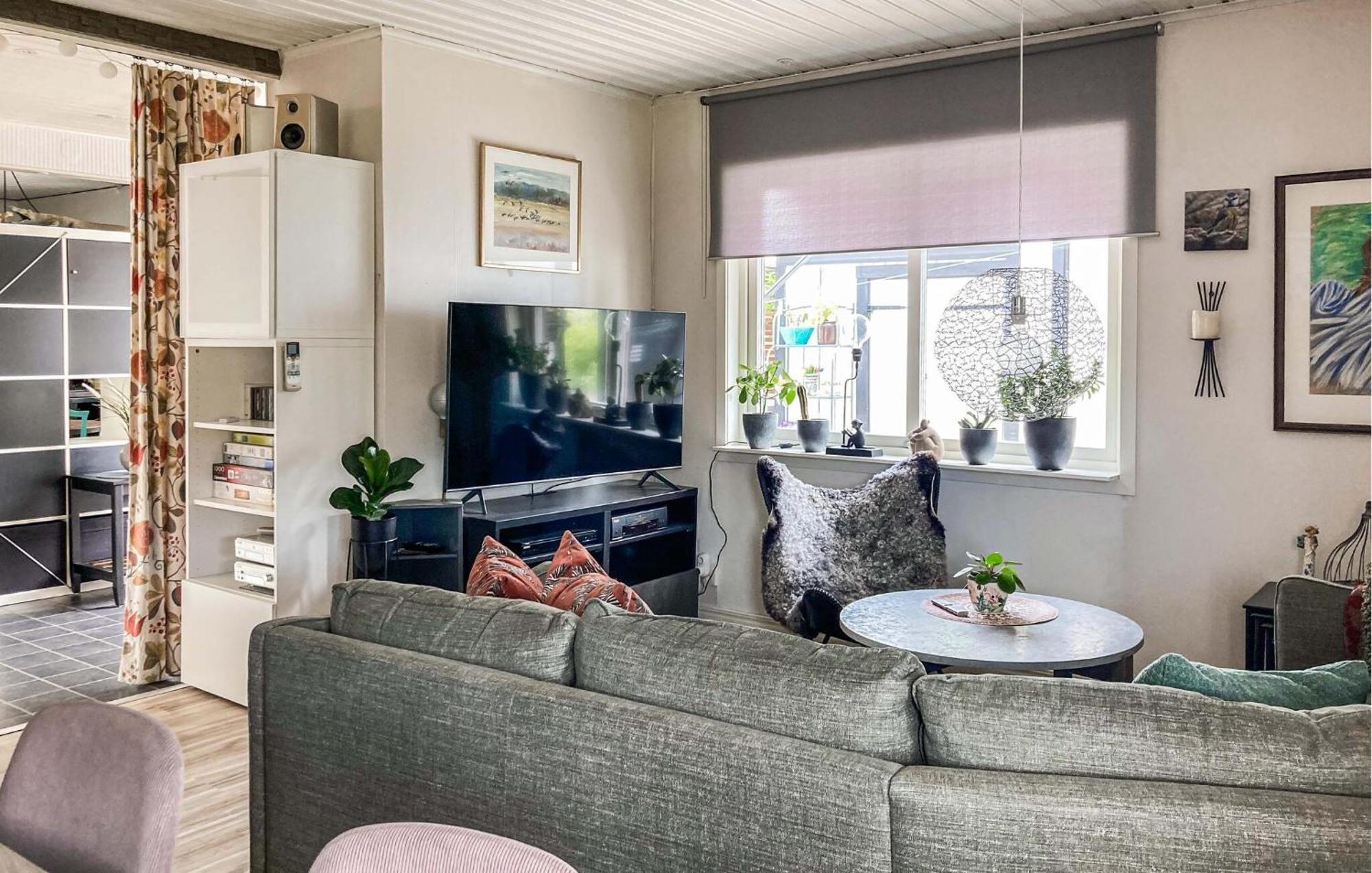 Cozy Home In Borgholm With Wifi Екстериор снимка