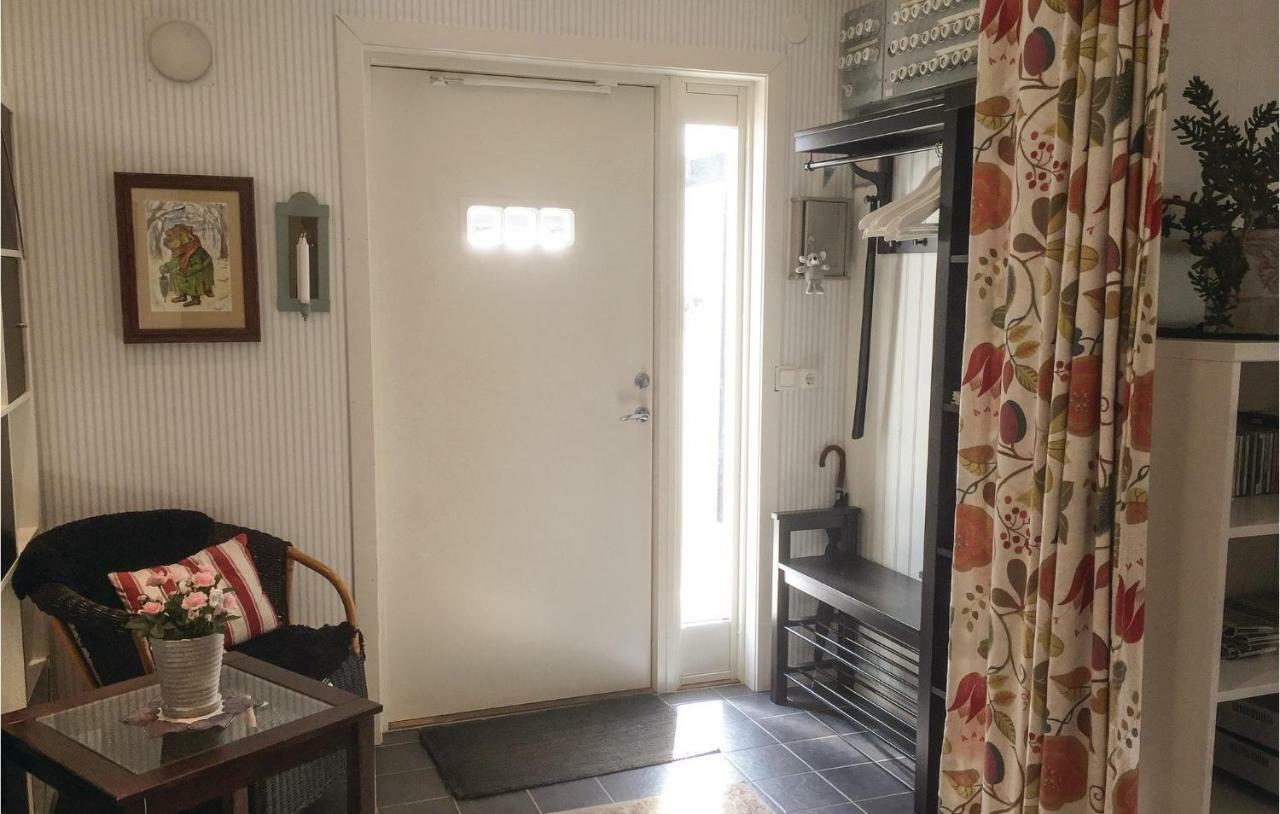 Cozy Home In Borgholm With Wifi Екстериор снимка